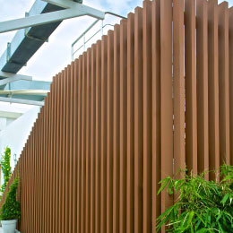 revestimientos de pared exteriores e interiores f